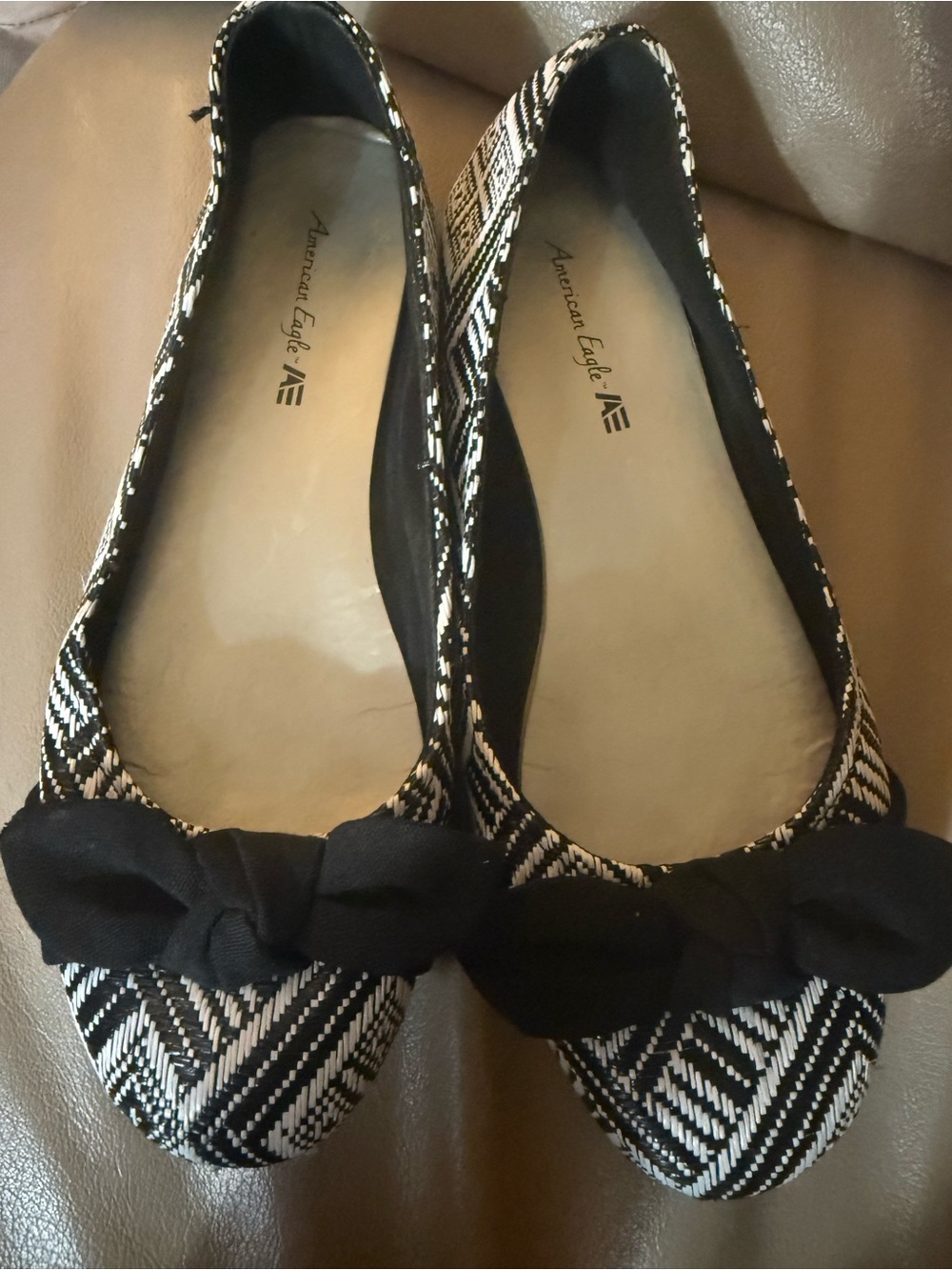 American Eagle Outfitters Black & White Chevron Bow Flats
